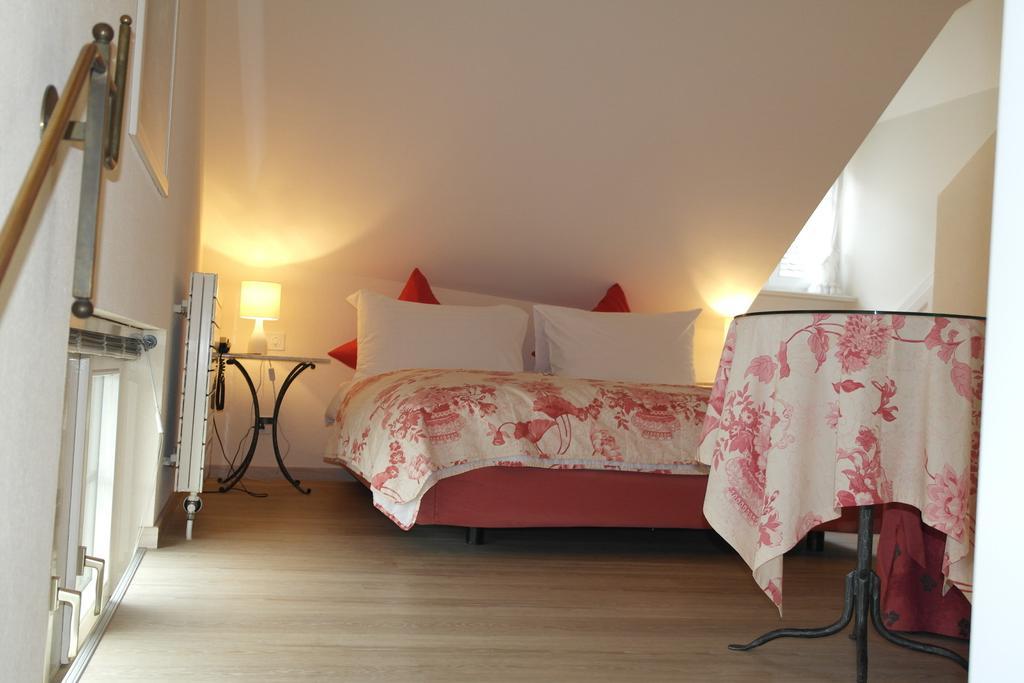 Hotel Hirschen Rapperswil-Jona Δωμάτιο φωτογραφία